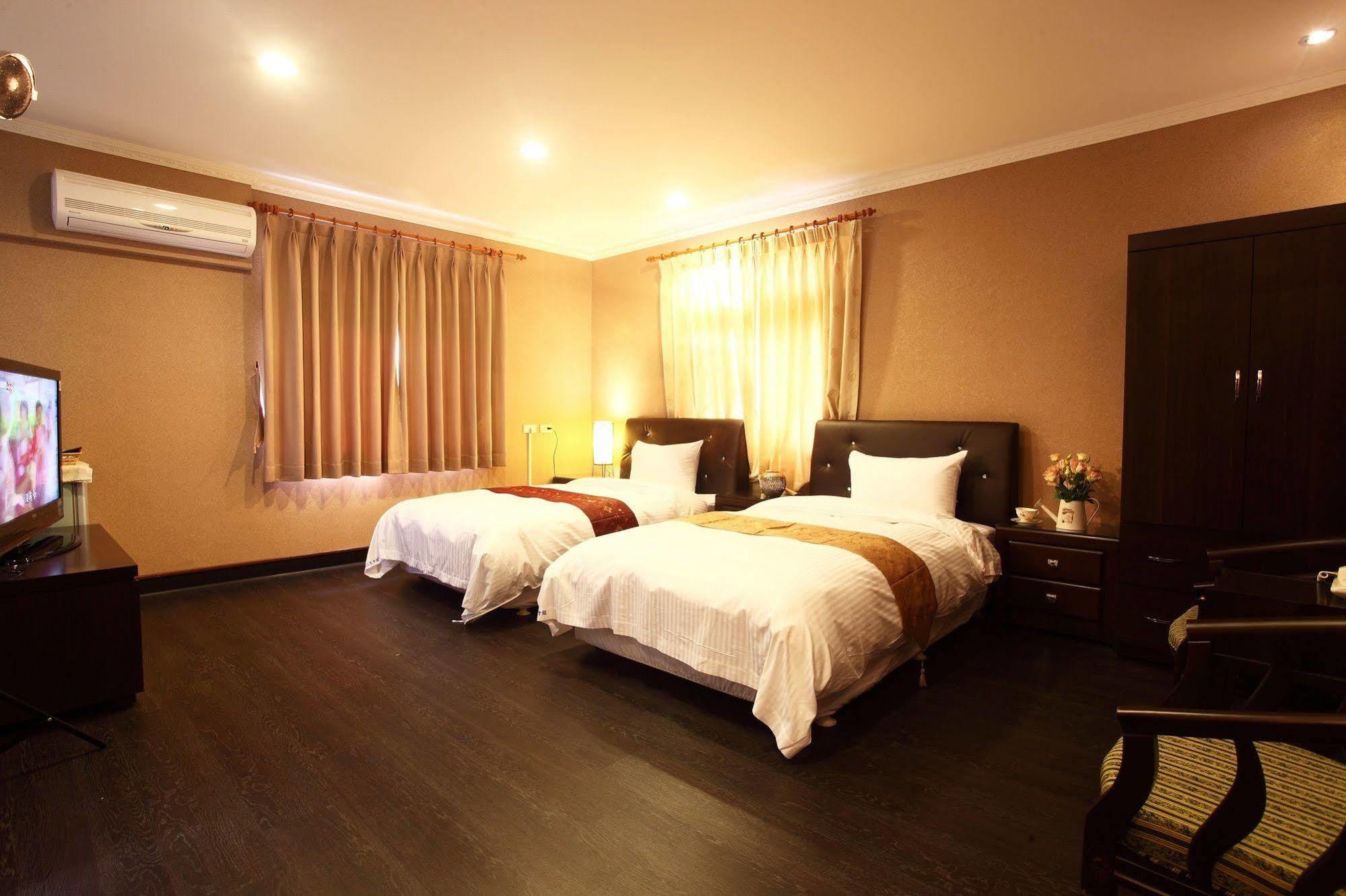 Hotspring World Wulai Hotel Exterior photo